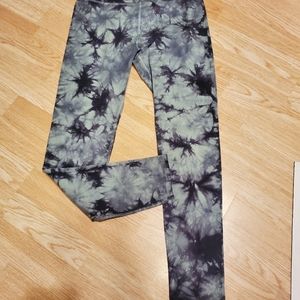 SO tyedye leggings